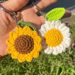 Móc Khóa Hoa Len Handmade Hoa Cúc Hoạ Mi, Hướng Dương Quà Tặng Dễ Thương, Xinh Xắn